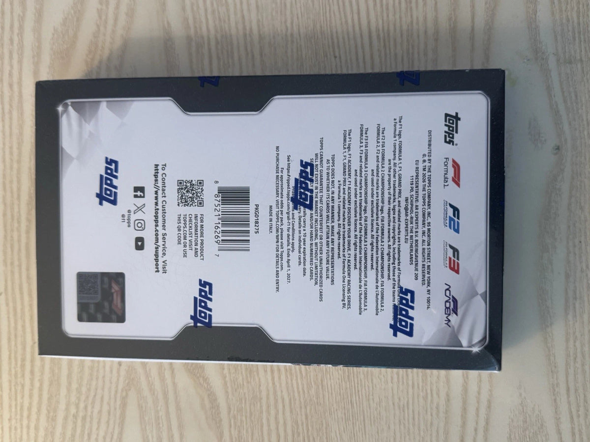 2026 TOPPS CHROME Formula 1 Hobby Box (1 Auto) F1 Racing Brand New